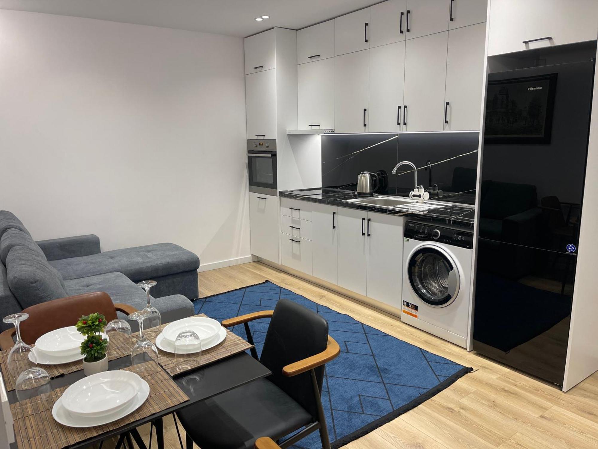 Am Luxury Apartment 티라나 외부 사진